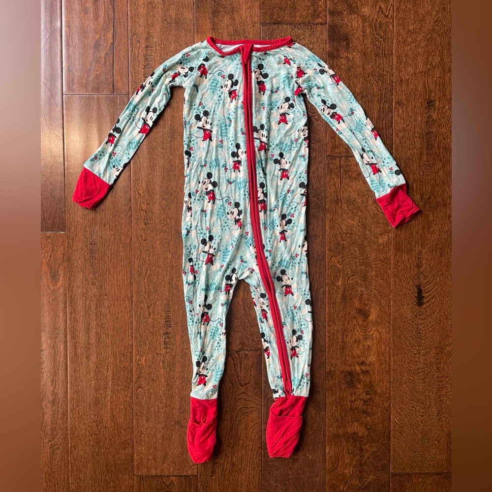 Little Sleepies Disney Mickey Winter Wonderland Bamboo Zippy Pajamas Size 3T